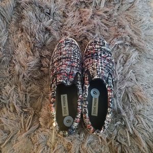 Steve Madden multi color slip ons